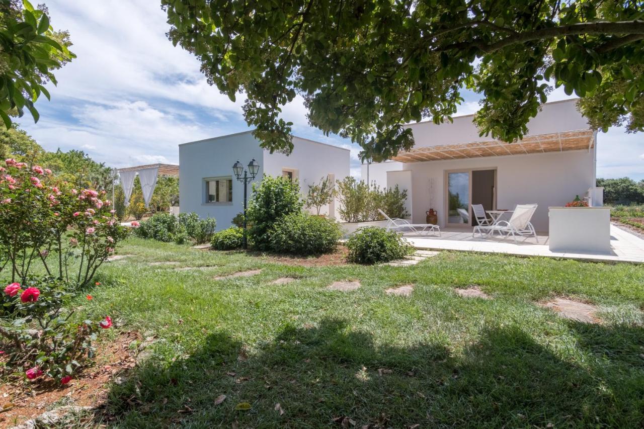 Tenuta Donnanna Agriturismo&Glamping Galatone Buitenkant foto