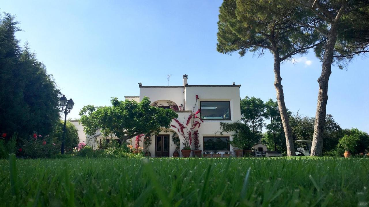 Tenuta Donnanna Agriturismo&Glamping Galatone Buitenkant foto