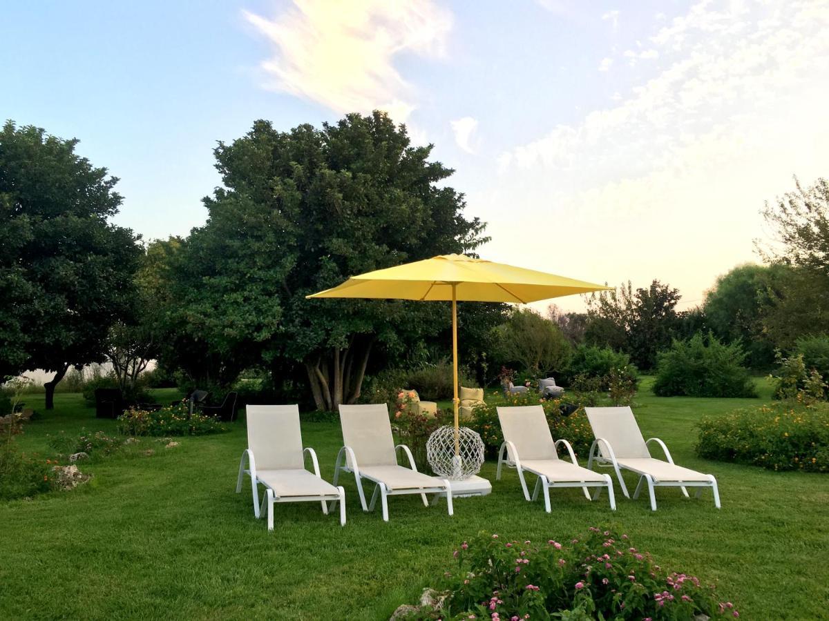 Tenuta Donnanna Agriturismo&Glamping Galatone Buitenkant foto
